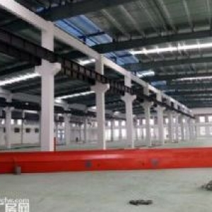 平湖开发区独门独院8000平方厂房，一楼高8米，配电800K