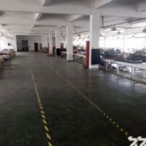 新仓20000平方可做印刷，包装，可分租，7000平起租