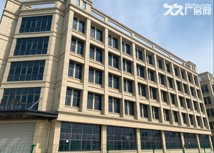 桐乡洲泉10000方1−5层厂房出租，层高一楼7米