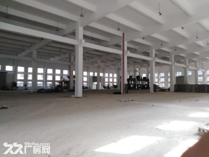 秀洲区，嘉北出租厂房1300平方，多层，层高5.5米