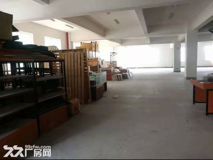 低价出租！桐乡市崇福500平标准厂房精装办公服装加工低价出租！